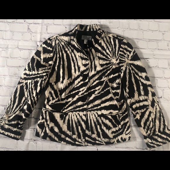 Gorgeous Talbots Collection blazer - Picture 4 of 7